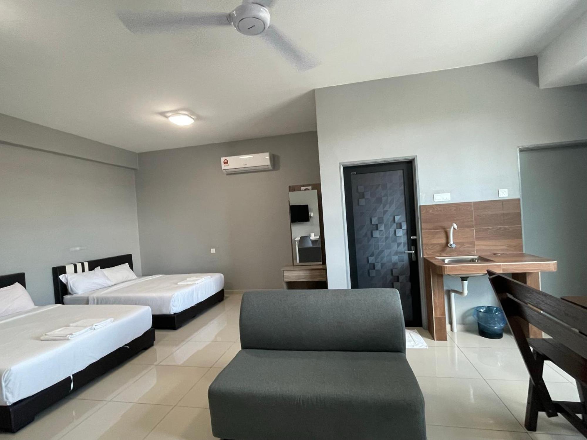 Reno Hotel Ipoh Exterior photo