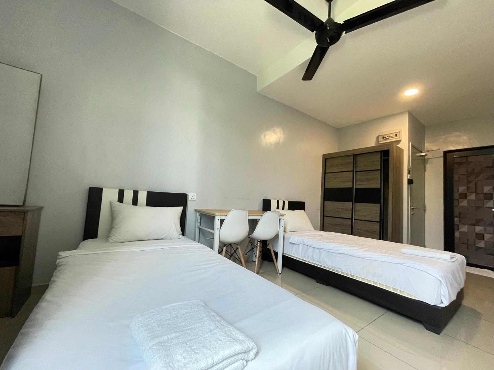 Reno Hotel Ipoh Exterior photo